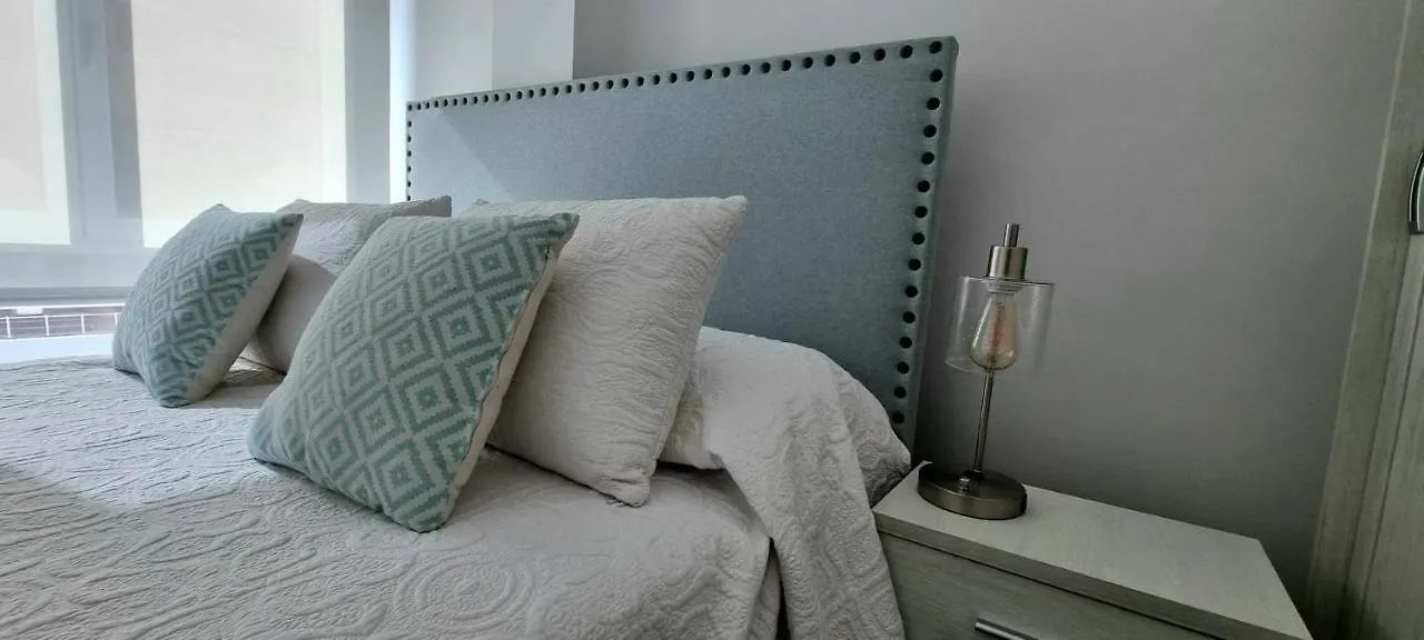 Apartment Almansa Shoping & Balcony 3 Bedrooms City Center Malaga